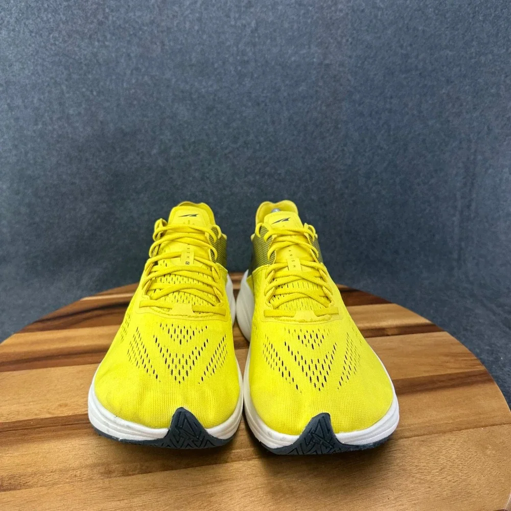 ALTRA Mens Sz 10.5 Vanish Carbon Road Running Hiking Shoe Yellow Sneaker Comfort